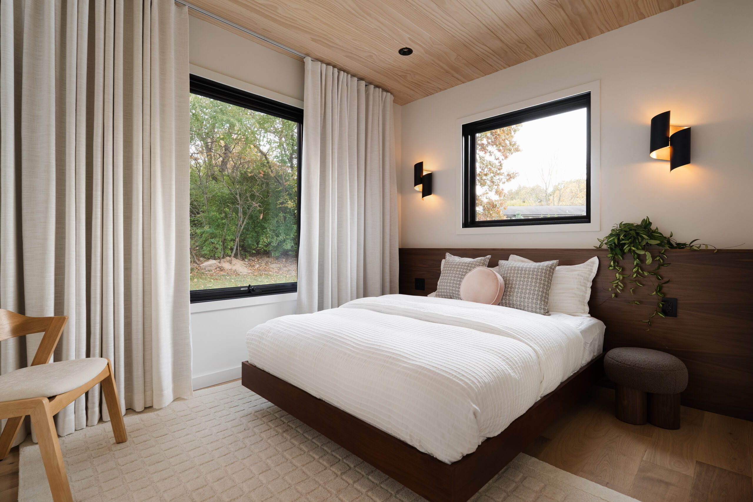 Modern Barn Retreat
